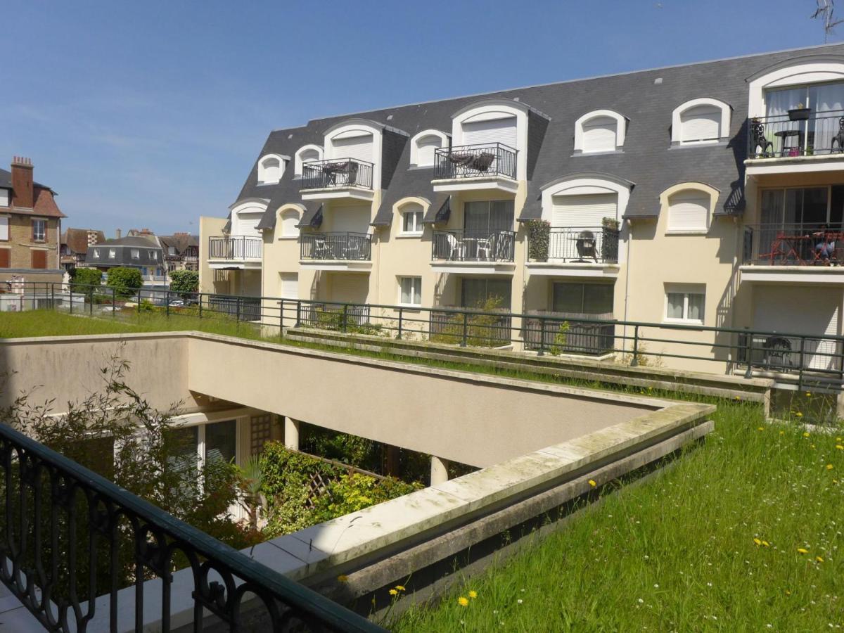 Montaigu By Interhome